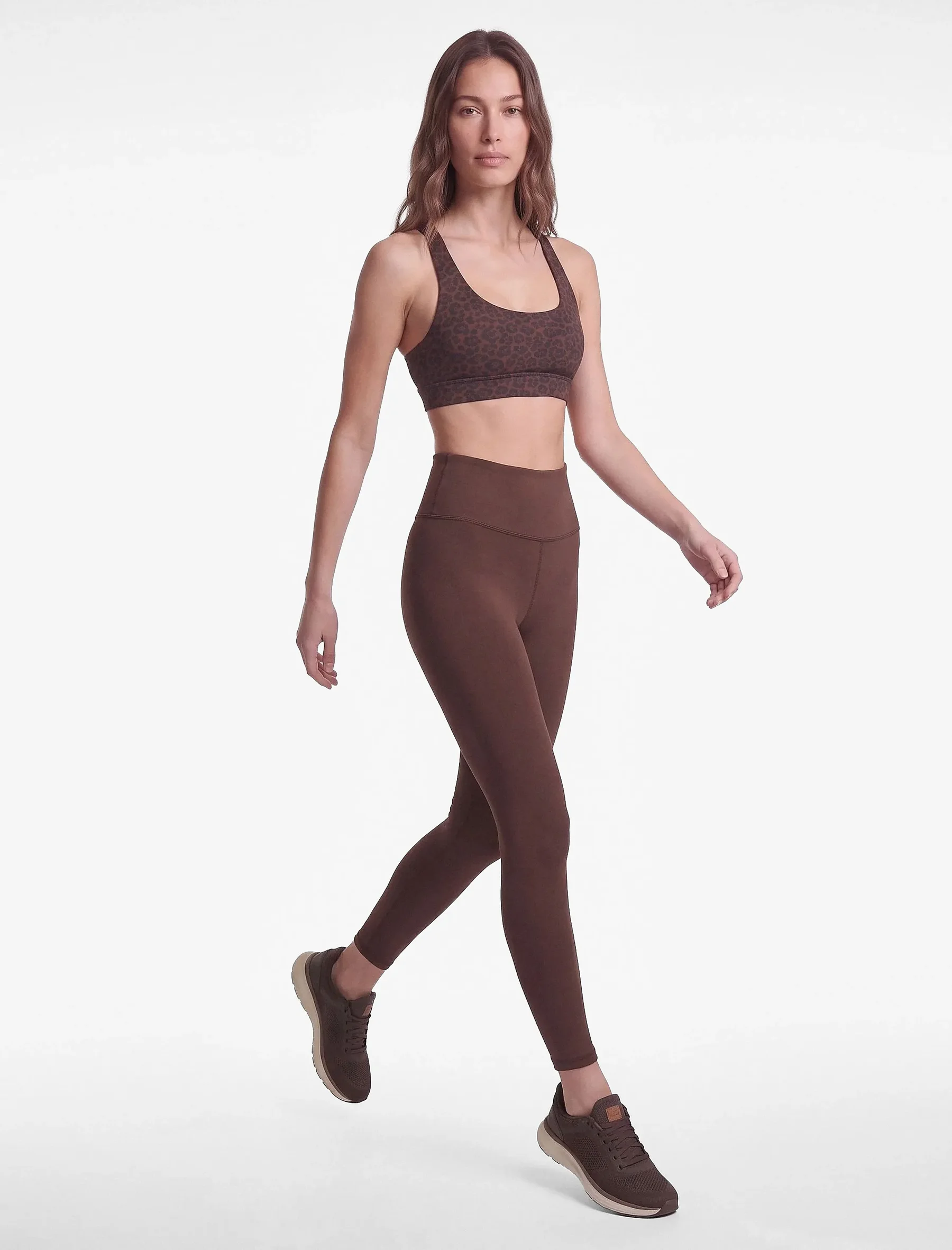MAICË PËR FEMRA